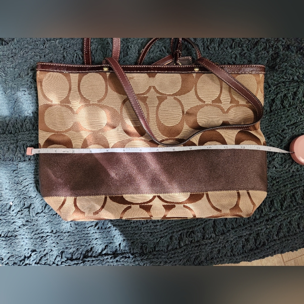Coach Brown Signature Tote Bag- Special Edition - Picture 14 of 16